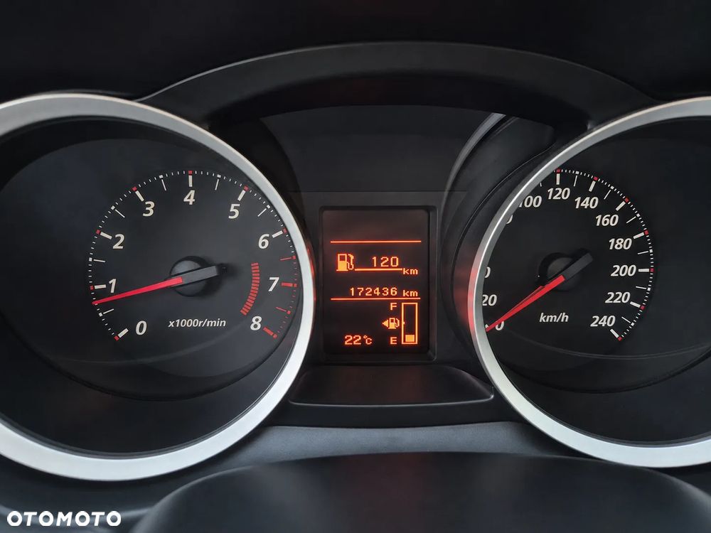 Mitsubishi Lancer 1.6 Invite - 11