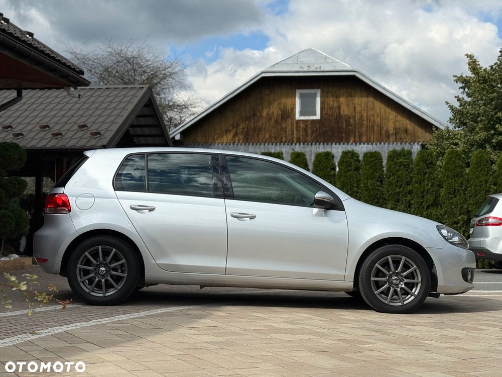 Volkswagen Golf 1.6 DSG Trendline - 8