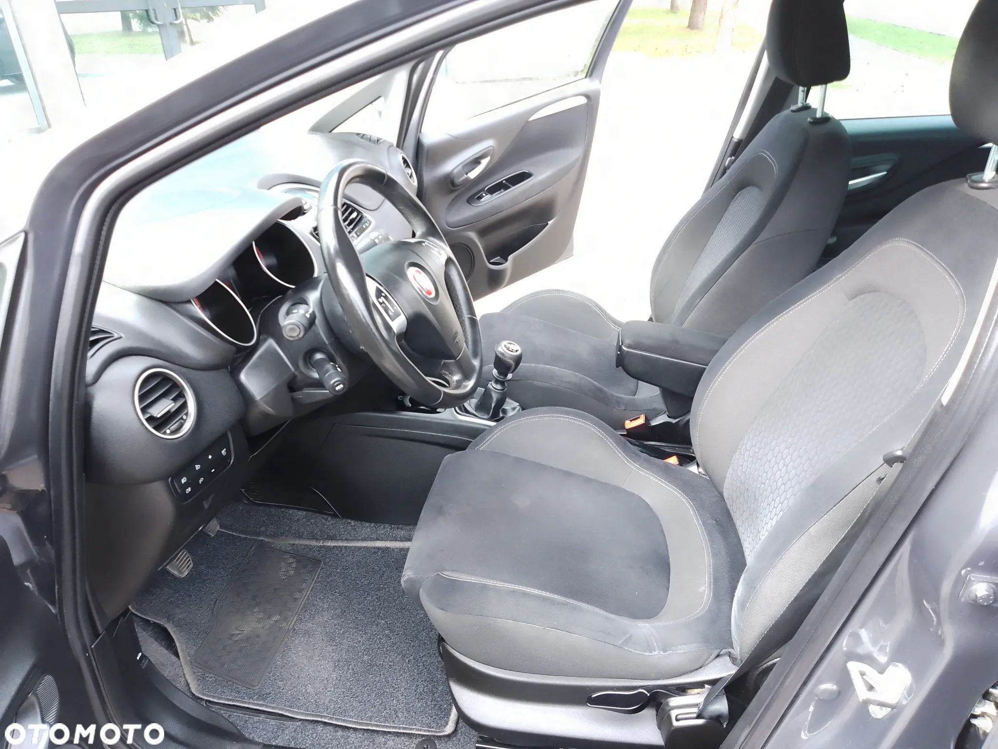 Fiat Punto 1.4 Easy Pakiet Easy Plus S&S - 9