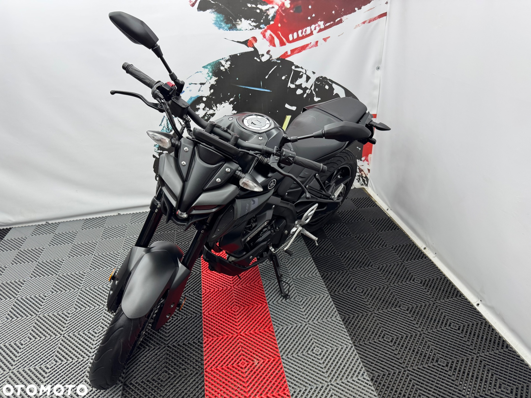 Yamaha MT - 37