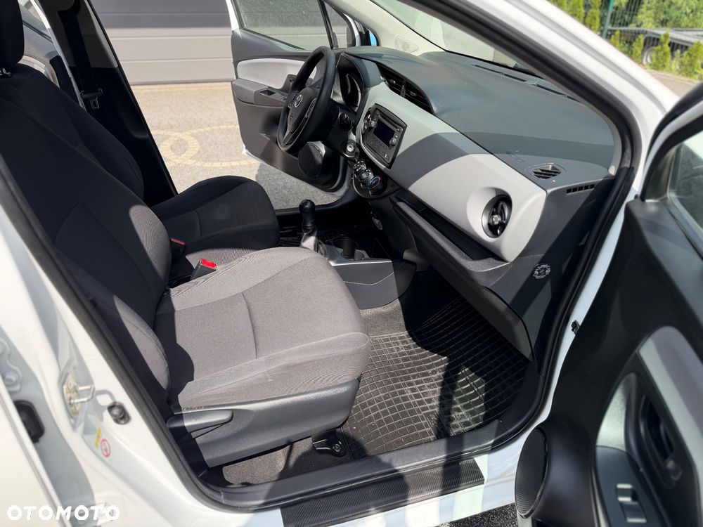 Toyota Yaris - 9