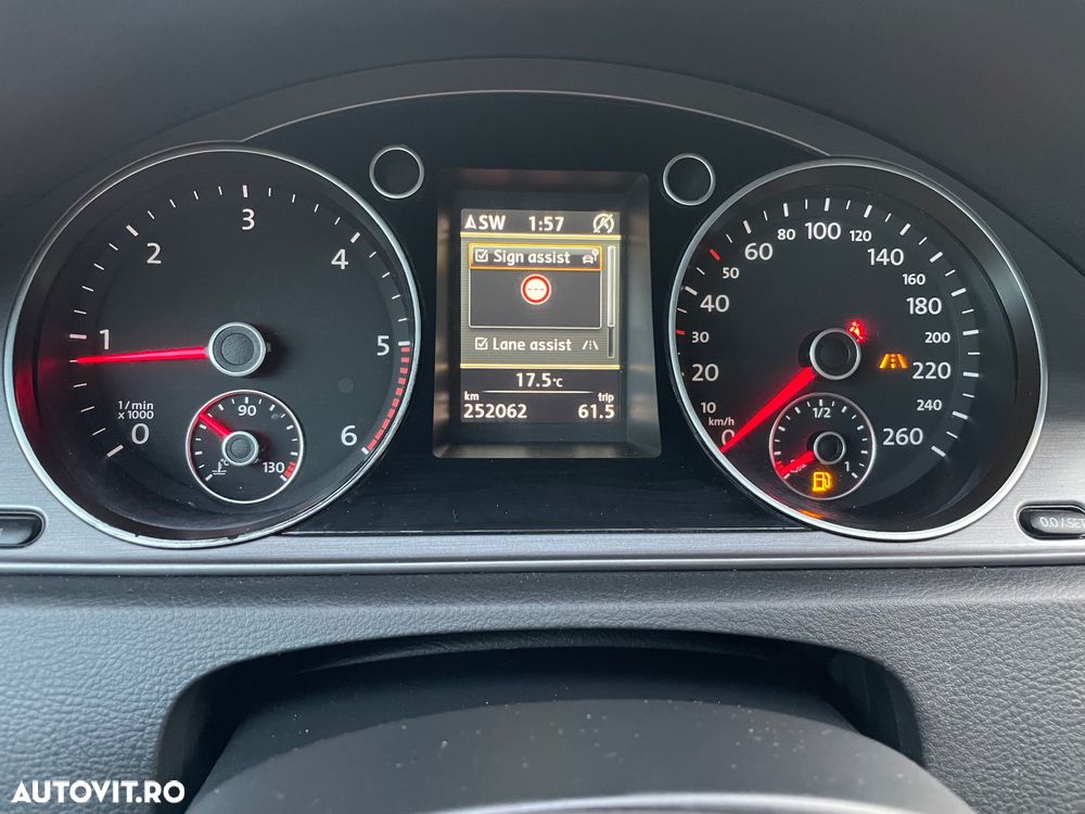 Volkswagen Passat - 19