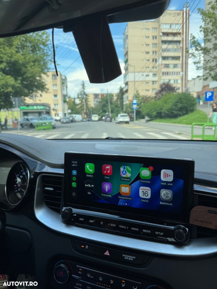Kia XCeed - 18