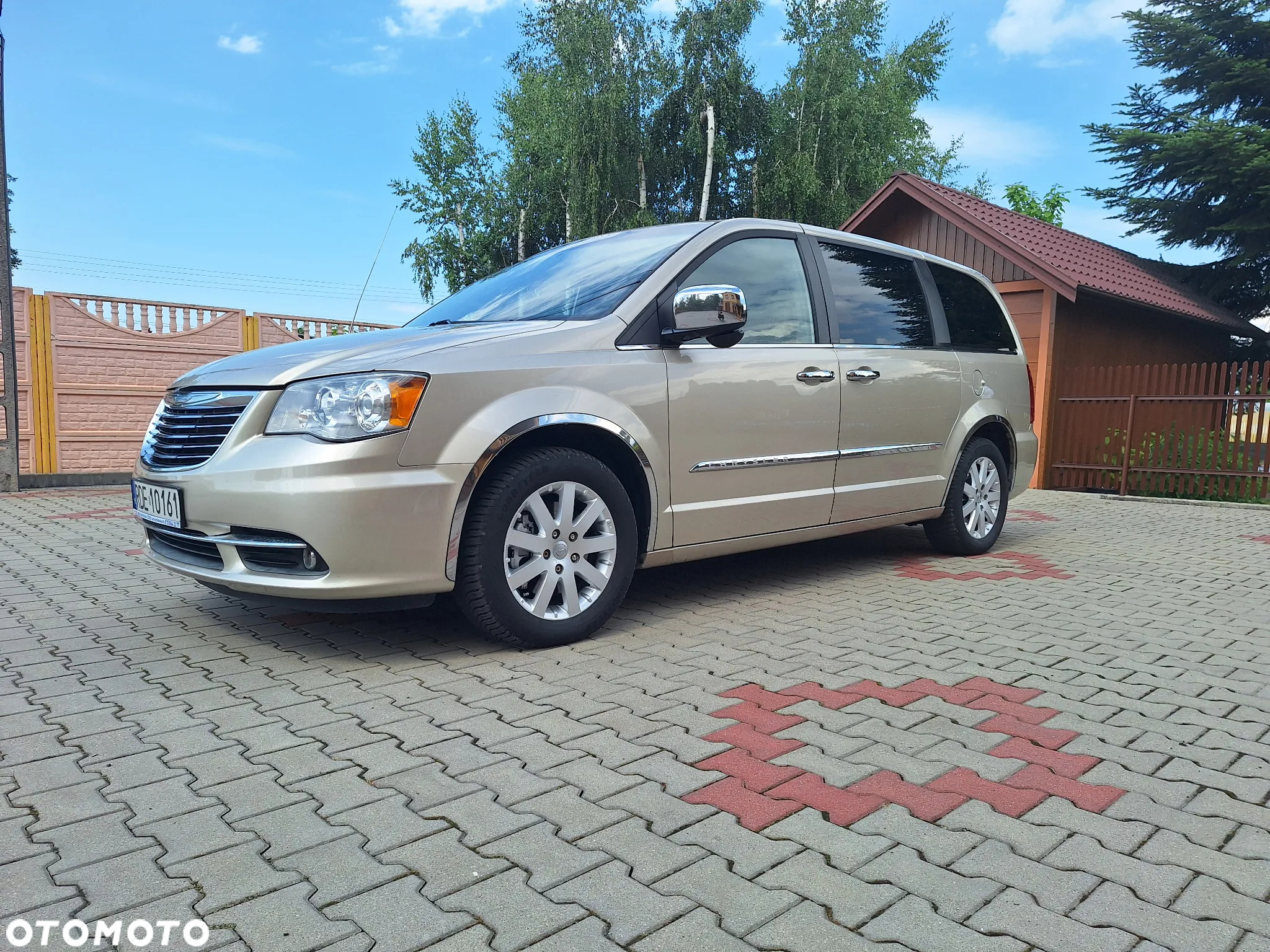 Chrysler Town & Country 3.6 Limited - 8