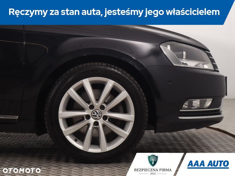 Volkswagen Passat Variant - 16