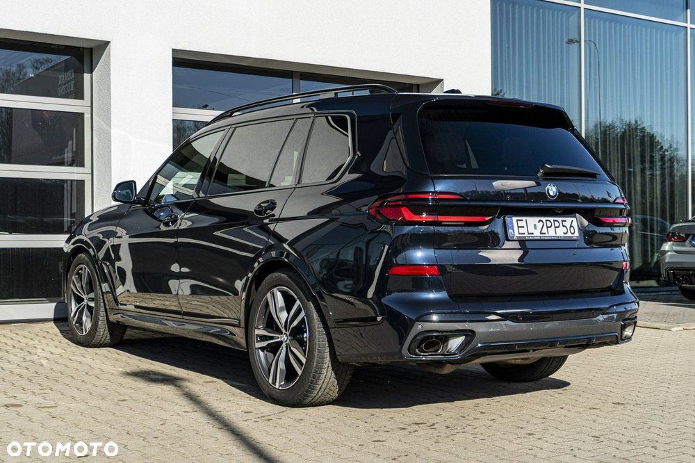 BMW X7 - 11
