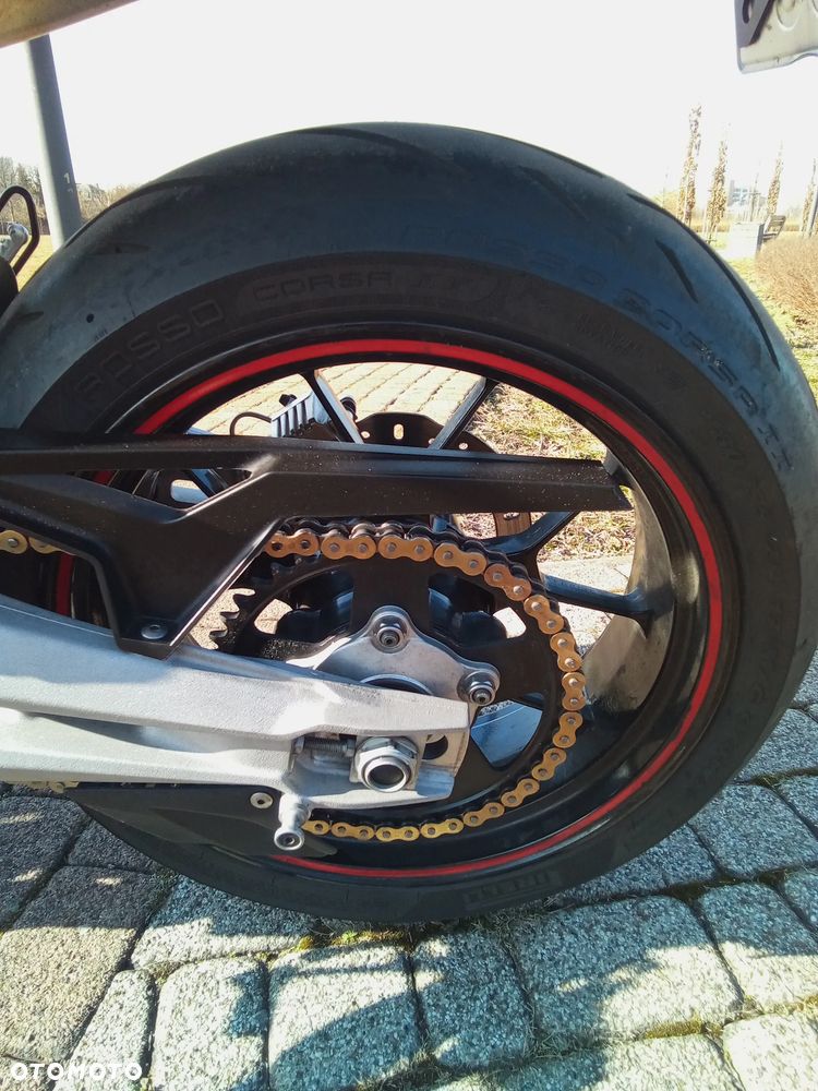 Aprilia Dorsoduro - 15