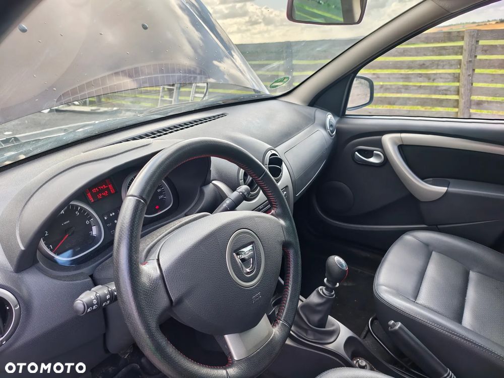 Dacia Duster SCe 115 4x4 Prestige - 14