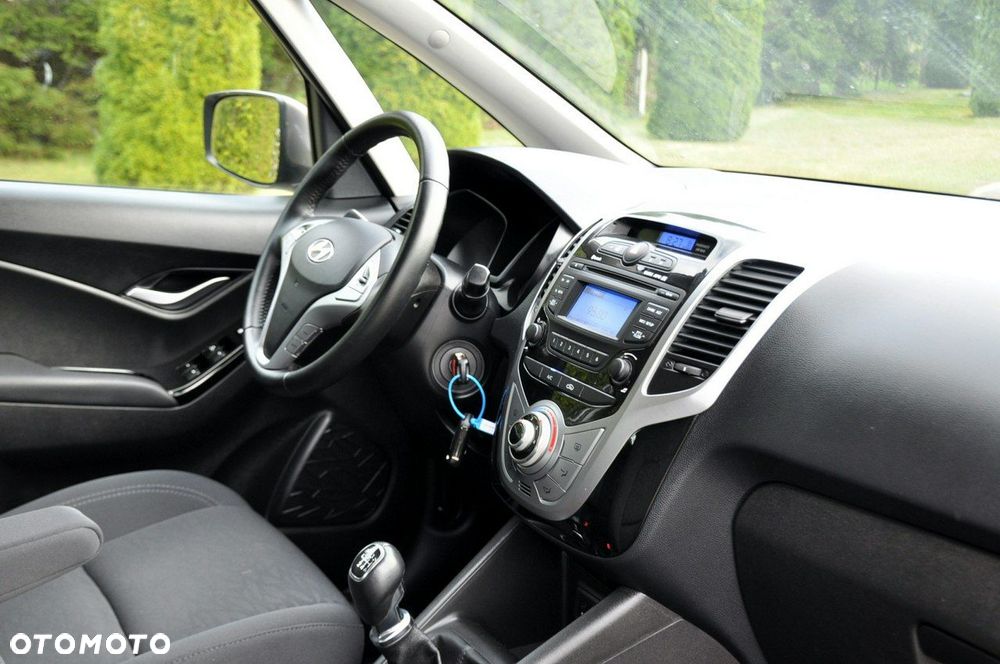 Hyundai ix20 - 19