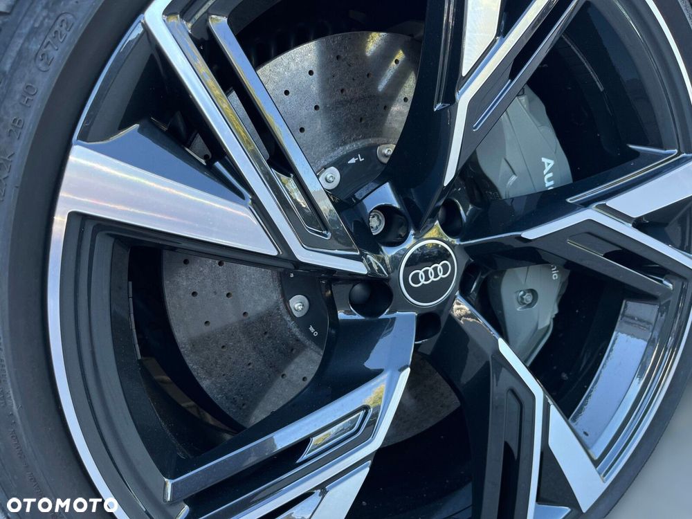 Audi RS6 - 35