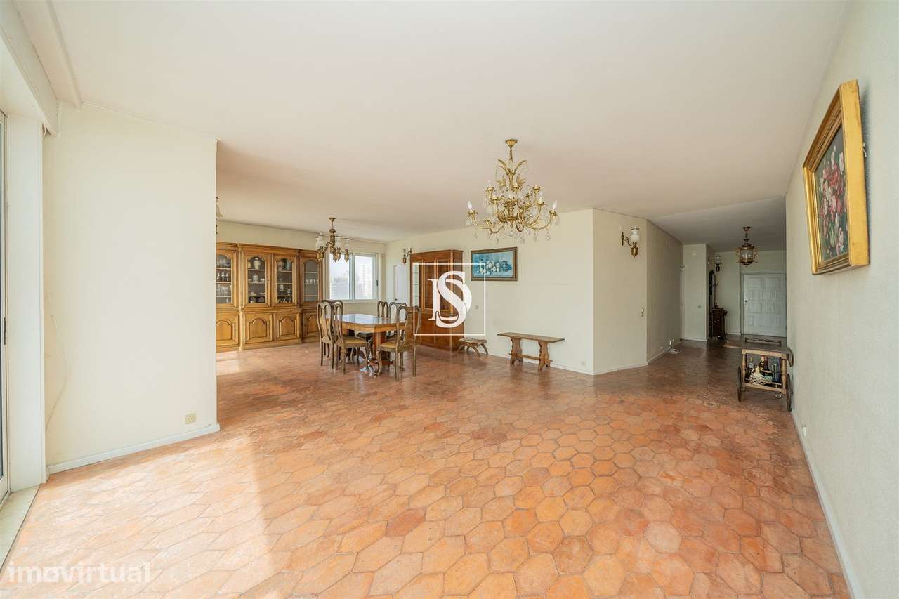 Póvoa de Varzim | Propriedade de Exceção na Primeira Linha de Mar - Grande imagem: 5/31