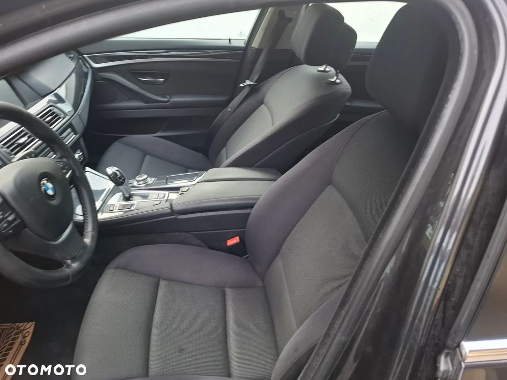 BMW Seria 5 520d - 10