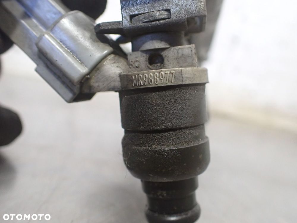 LISTWA WTRYSKOWA MITSUBISHI COLT CZ3 1.3 MR988977 - 5