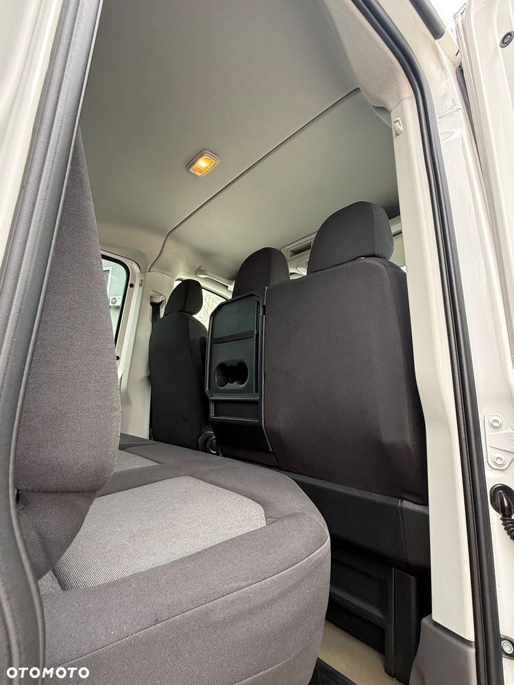Volkswagen CRAFTER - 17