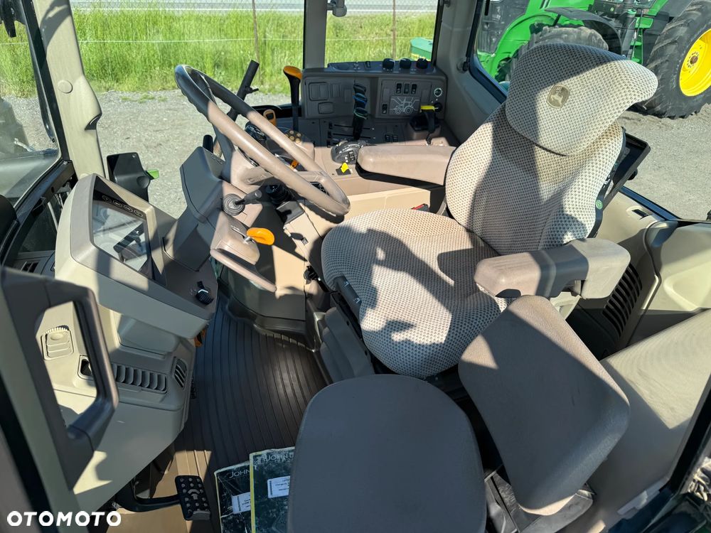 John Deere 6130 - 10