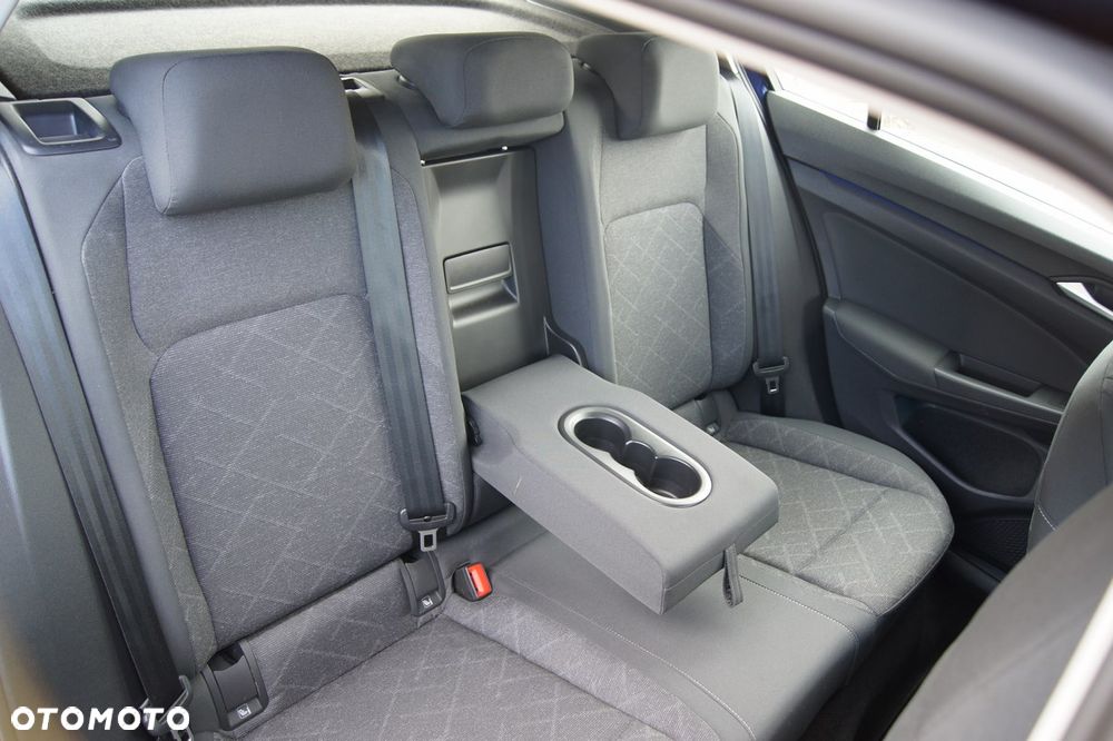 Volkswagen Golf 1.5 TSI EVO Life - 9