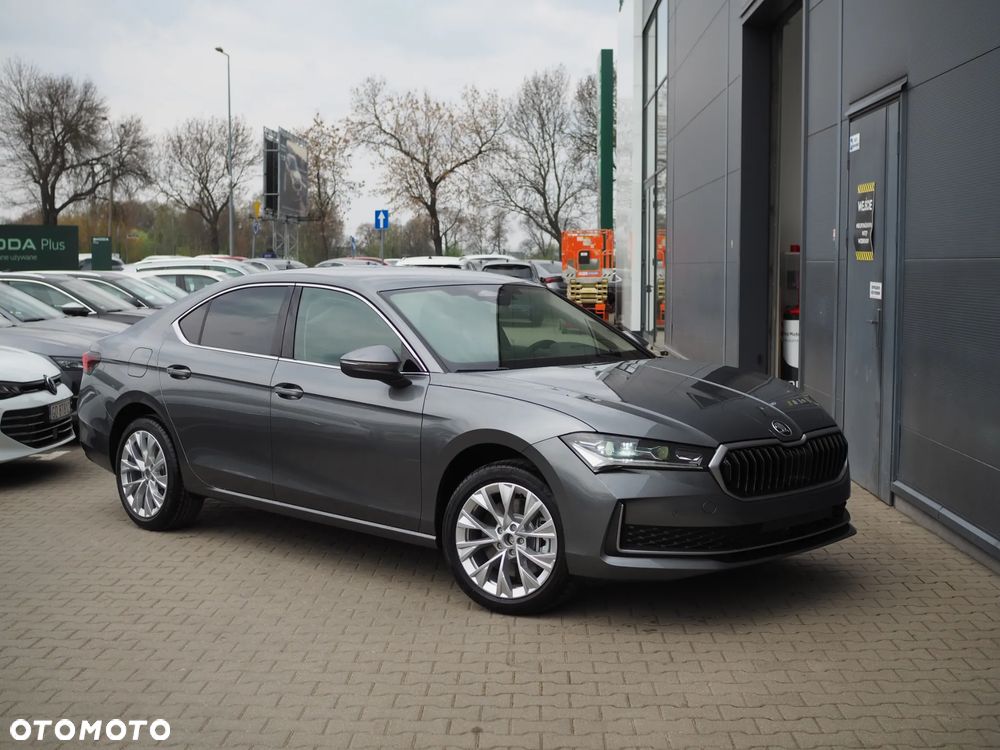 Skoda Superb 2.0 TSI Drive DSG - 5