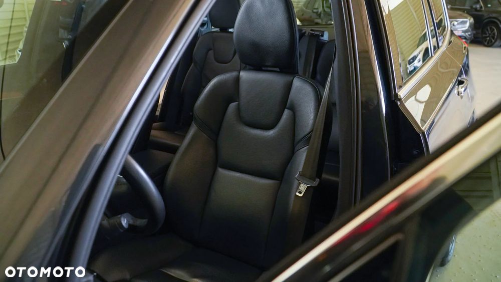 Volvo XC 90 T8 AWD Plug-In Hybrid Inscription 7os - 16