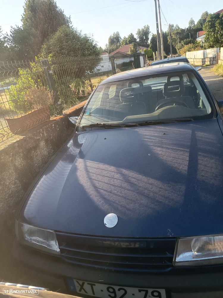 Opel Vectra 1.4 GL Diamond - 4