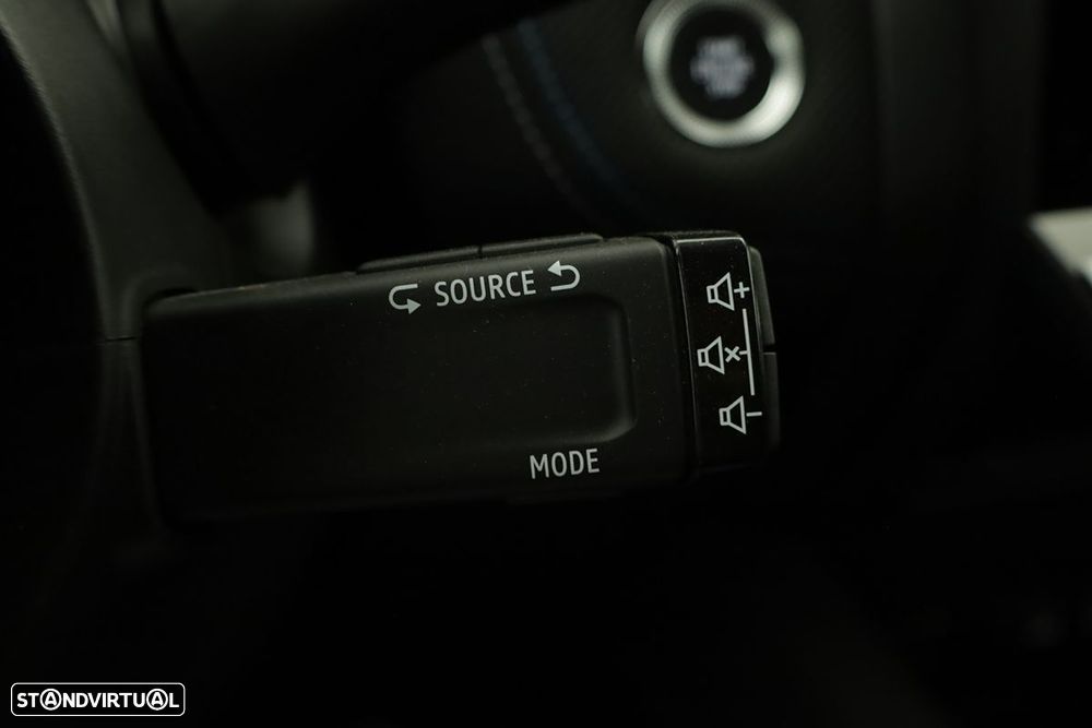 Renault Captur 1.6 E-Tech Full Hybrid Esprit Alpine - 17