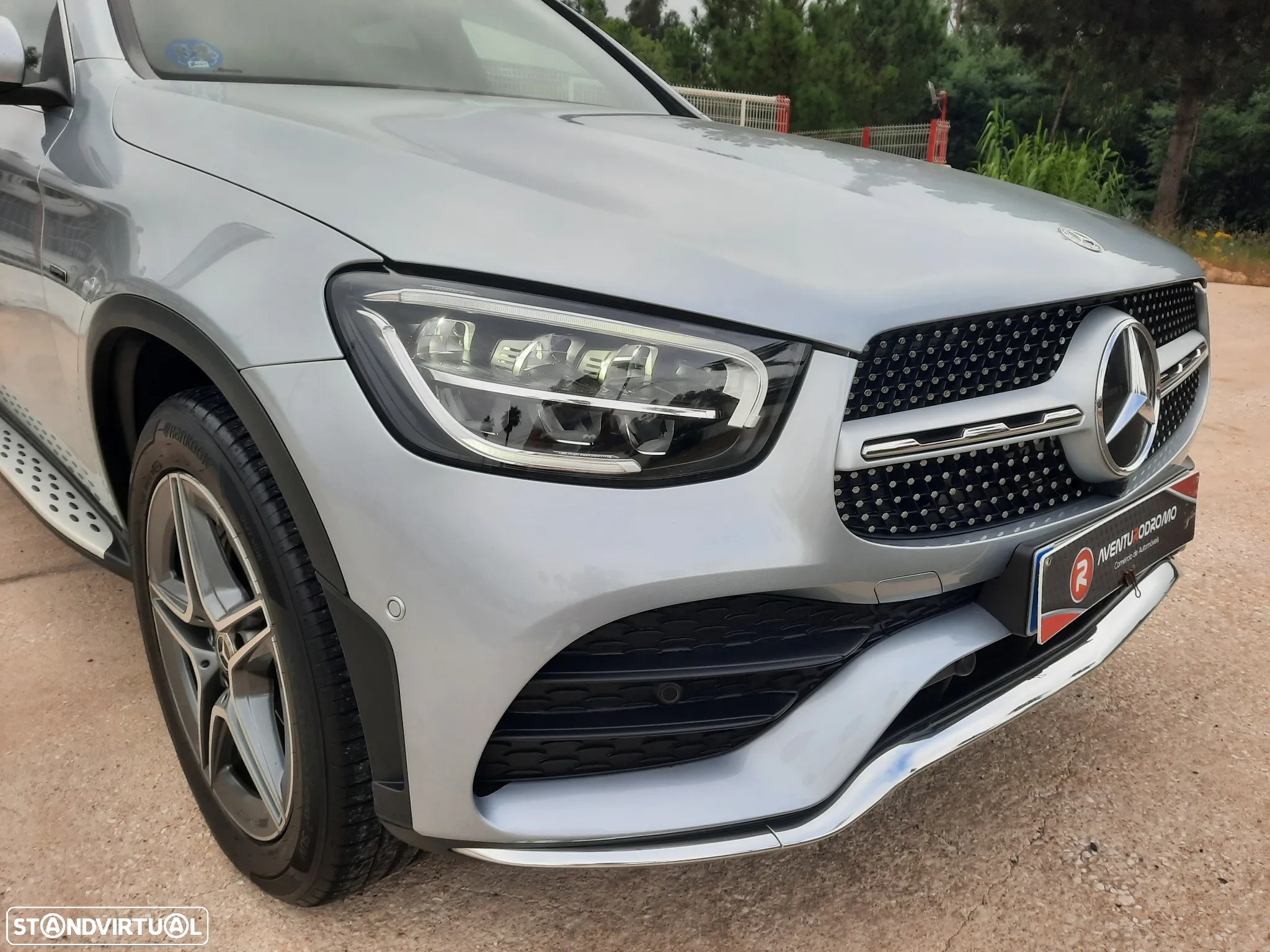 Mercedes-Benz GLC 300 de 4Matic - 11