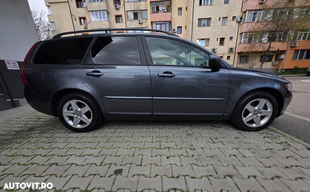 Volvo V50 - 4