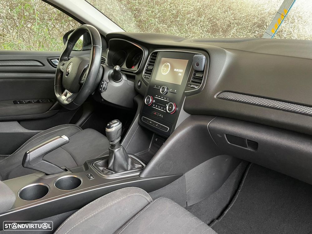 Renault Mégane Sport Tourer 1.5 Blue dCi Zen - 12