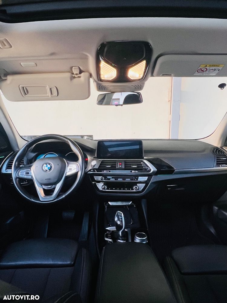 BMW X3 xDrive20i Aut. xLine - 8