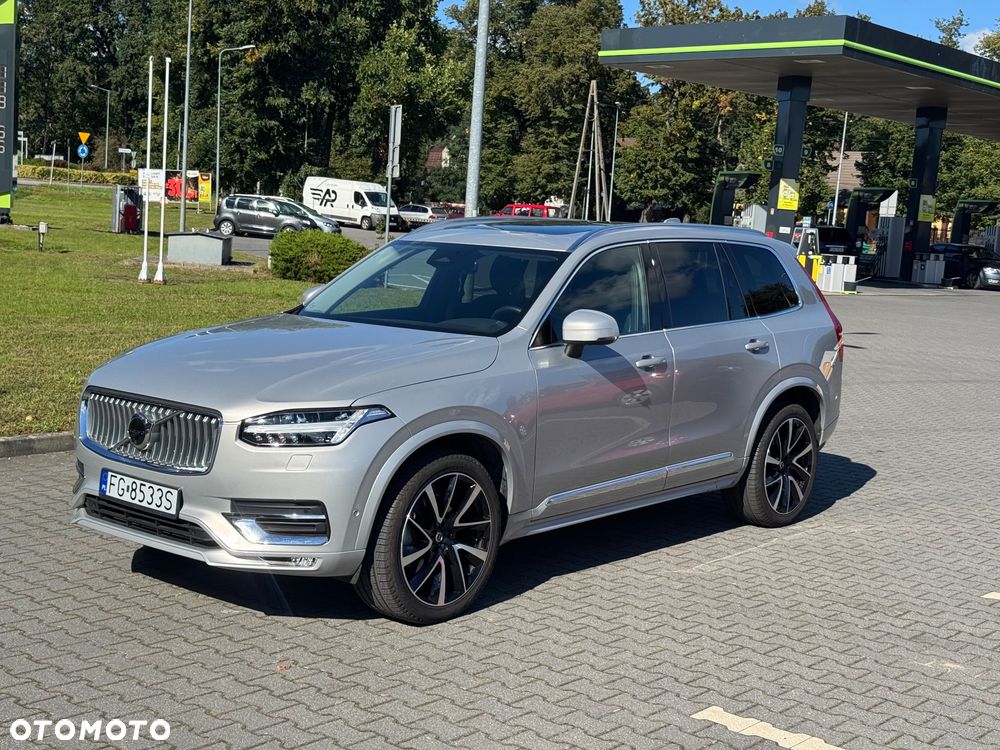 Volvo XC 90 - 1
