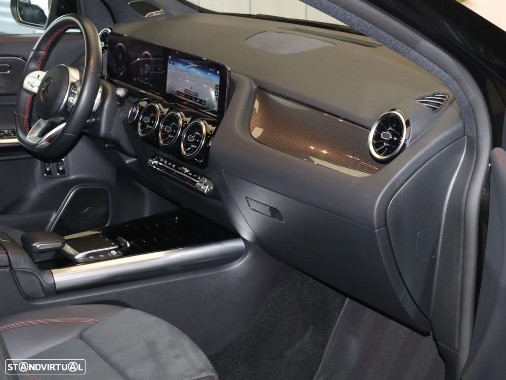 Mercedes-Benz GLA 250 e AMG Line - 17