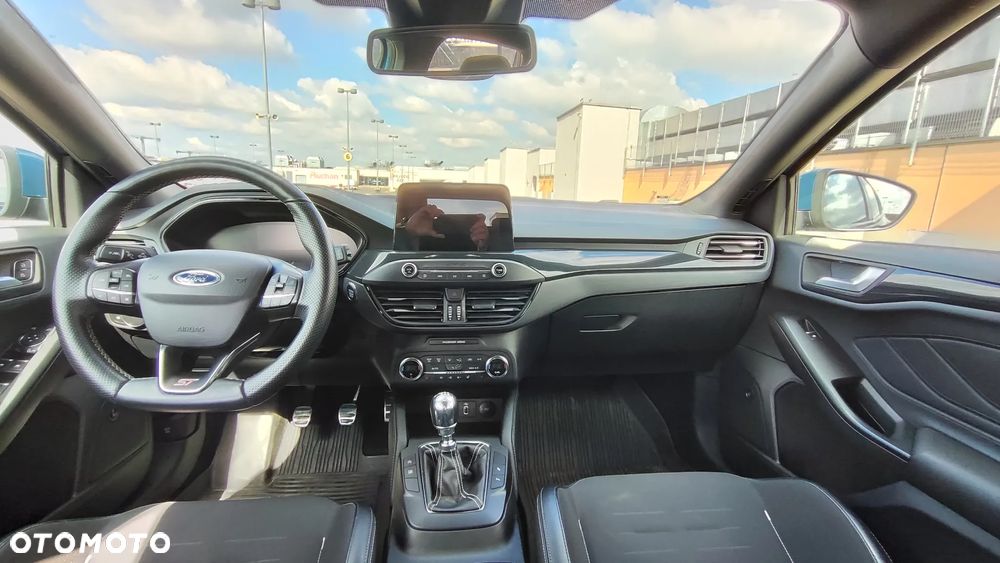 Ford Focus 2.3 EcoBoost ST - 7