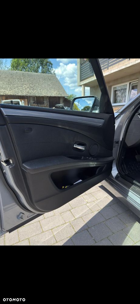 BMW Seria 5 - 16