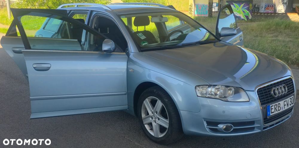 Audi A4 Avant - 10
