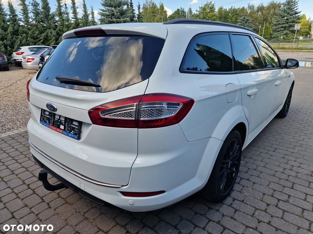 Ford Mondeo 2.0 TDCi Champions Edition - 9