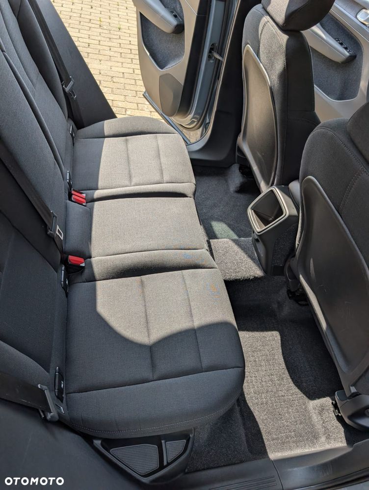 Volvo XC 40 T3 - 22
