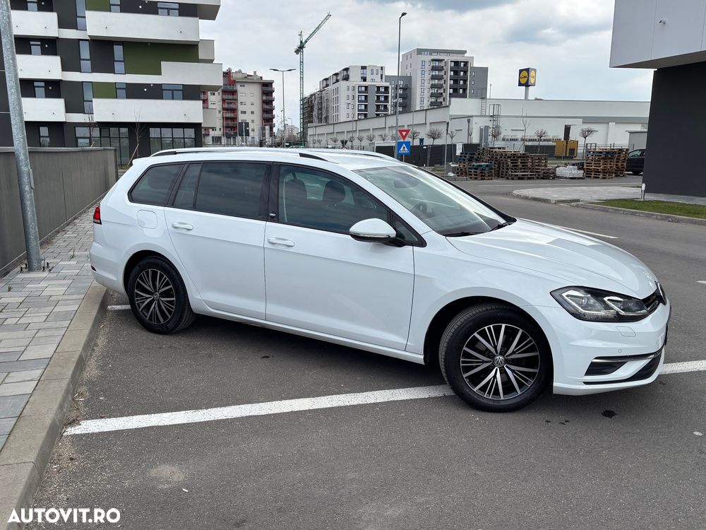 Volkswagen Golf 1.6 TDI DSG Highline - 4