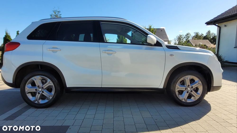Suzuki Vitara 1.6 Premium 4WD - 12