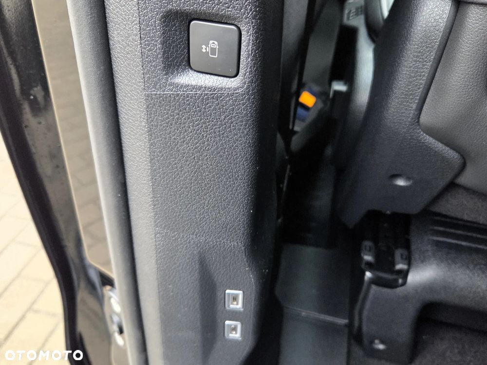 Peugeot Traveller - 30