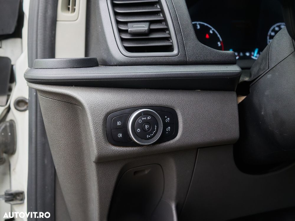 Ford Transit Custom - 17
