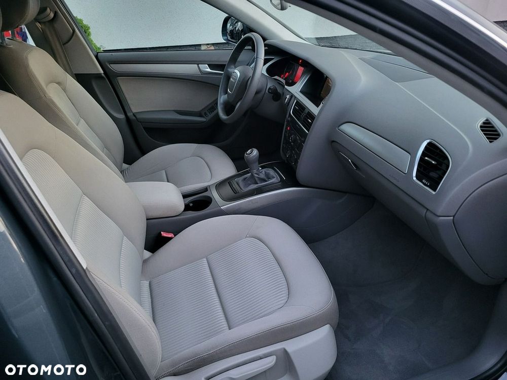 Audi A4 Limousine 2.0 TDI - 9