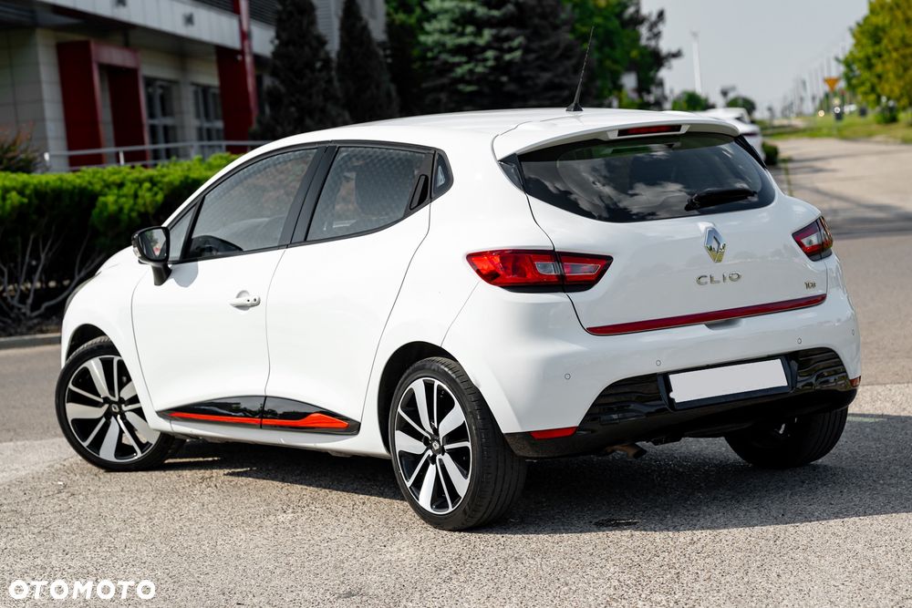 Renault Clio TCe 90 Limited - 9
