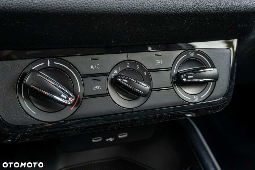 Skoda Fabia - 20
