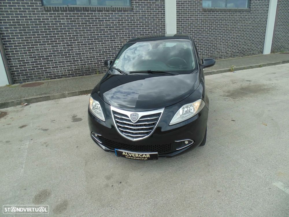 Lancia Ypsilon 1.3 M-jet S&S Gold - 3