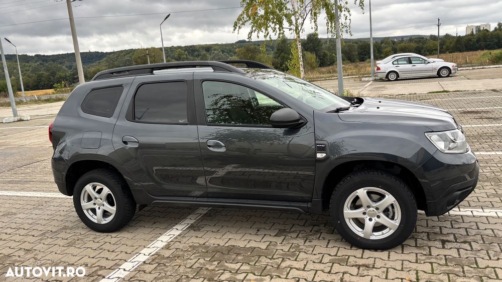 Dacia Duster TCe 150 GPF Prestige jante 16" - 12