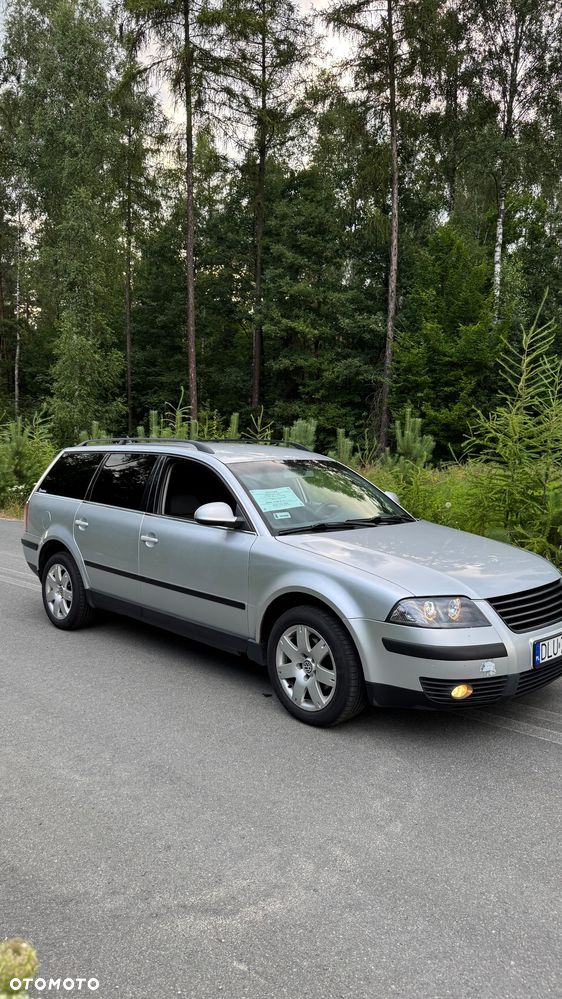 Volkswagen Passat - 2