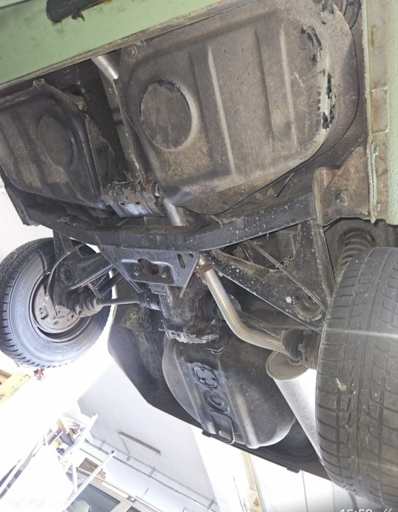 BMW Seria 3 - 15