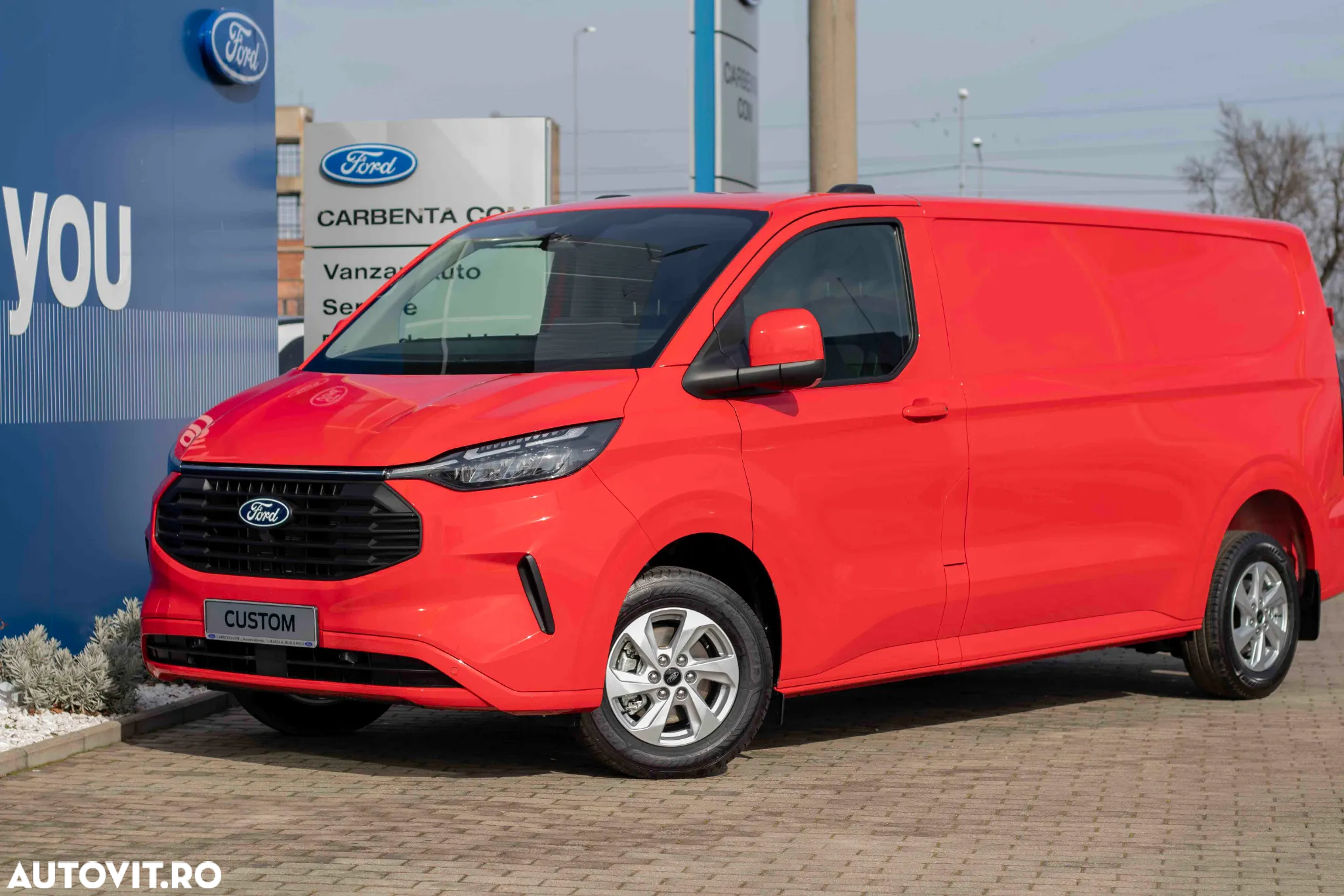 Ford CUSTOM - 4