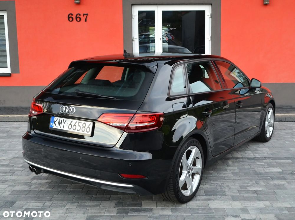 Audi A3 Sportback 1.4 TFSI CoD Sport - 4