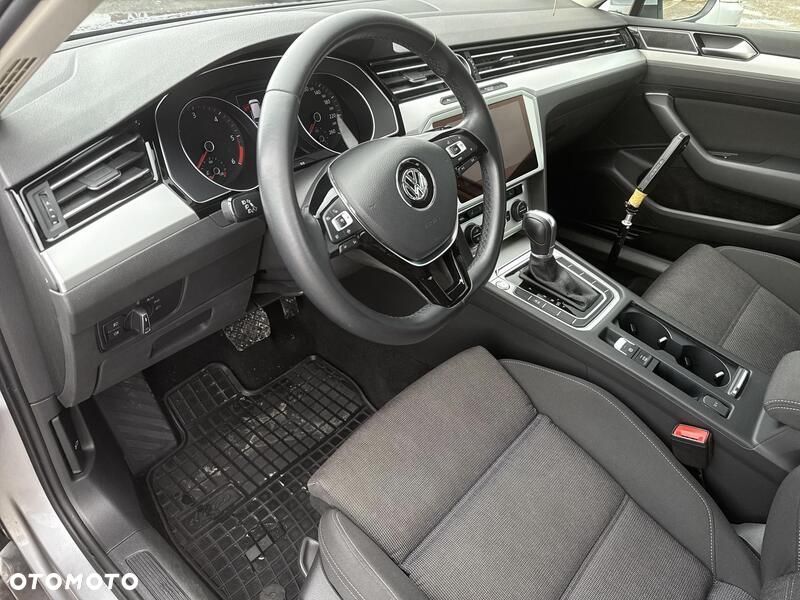 Volkswagen Passat 2.0 TDI BMT SCR Comfortline DSG7 - 11