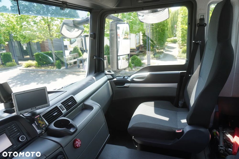 MAN TGS 26.360 burtowy / Dźwig Fassi F175 7.7 t / 3. oś skrętna - 22